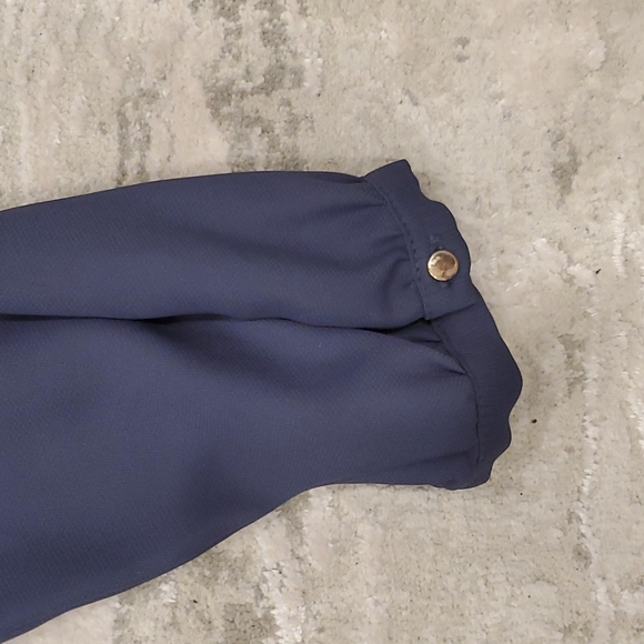 Blouse - Picture 6 of 6